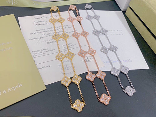 (All) Clover Necklaces