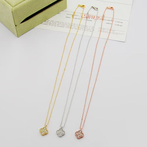 (Small Clover) Items
