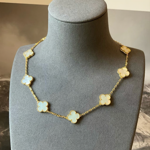 (All) Clover Necklaces