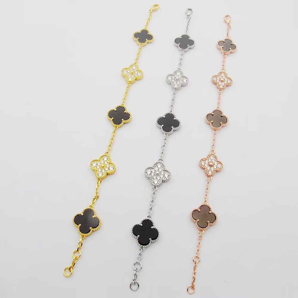 (Diamond) Clover Bracelets