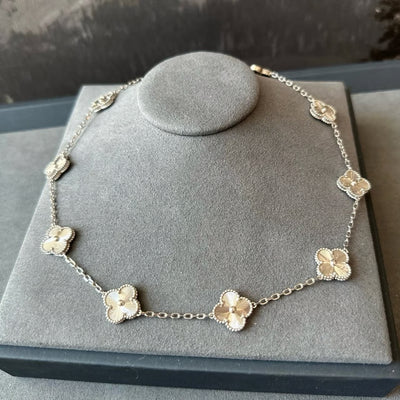 (All) Clover Necklaces