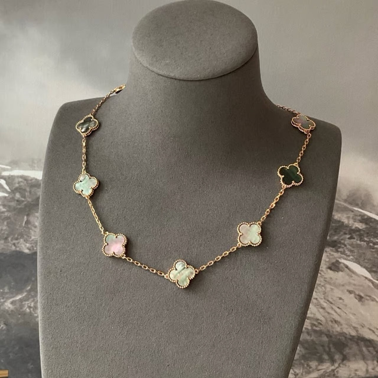 (All) Clover Necklaces
